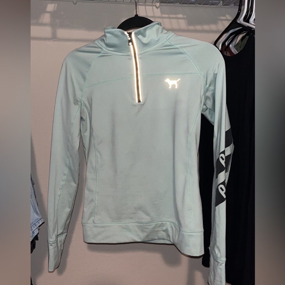 Victoria’s Secret Pullover